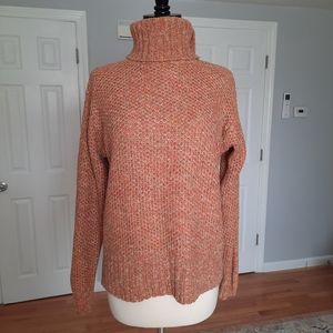 Silk blend knit turtelneck